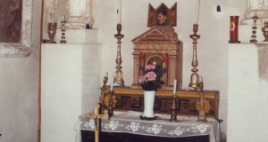 L'interno della chiesa della "Pitturetta"