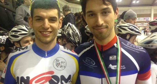 Danny Sargoni (a destra) con la medaglia di bronzo a Pescara