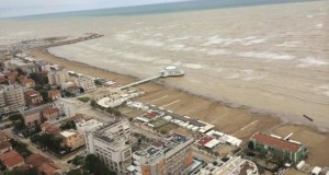 Un'immagine aerea di Senigallia