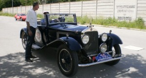Un'Alfa Romeo 1750 dell'anno 1929