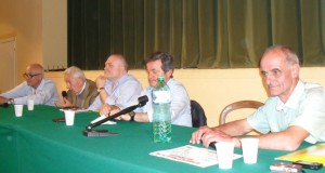 Un momento del confronto al cineteatro Italia