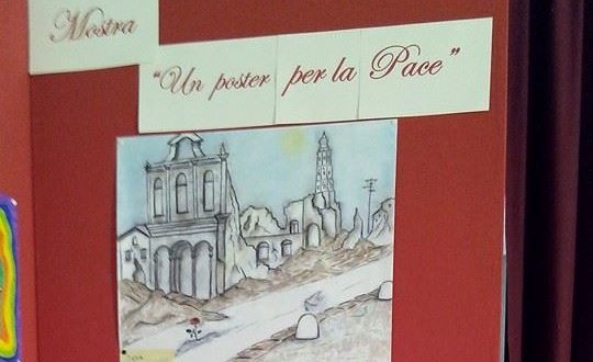 Uno dei poster esposti alla mostra per la pace
