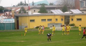 L'esultanza per il gol di Rocci