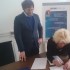 La firma del protocollo d'intesa da parte della dirigente scolastica dell'Itis, Rita Traversi