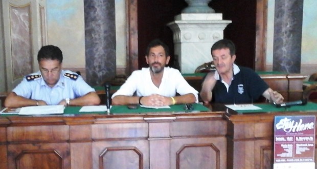 La conferenza stampa con il sindaco Martini, l'assessore Vitturini e il comandante Capaldi
