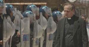 "Chiamatemi Francesco", il Papa della gente