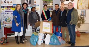 "Operazione Aylan": la consegna del materiale