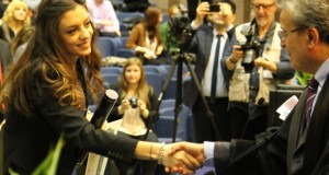 Alessandra Corneli riceve la laurea in Ingegneria Edile