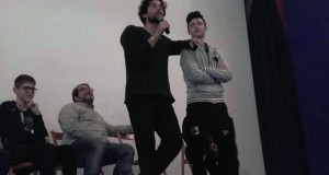 L'attore Simone Riccioni sul palco del "San Paolo"