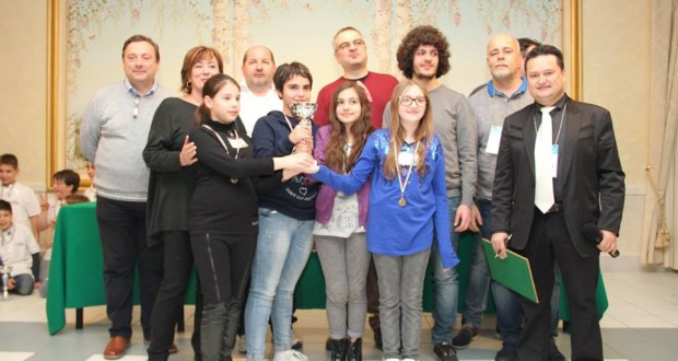 La premiazione delle ragazze campionesse regionali