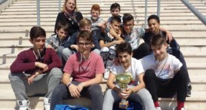 I ragazzi assieme alla professoressa Serrani