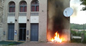 Le fiamme al "San Paolo"