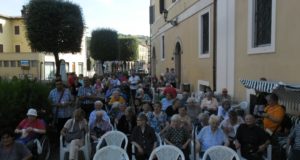 La Casa di riposo "Lazzarelli" con alcuni dei suoi ospiti