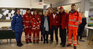 La squadra di psicologi con il preside Luciani e il sindaco Piermattei