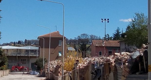Palazzine demolite in via Raffaello Sanzio