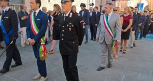 Pier Domenico Pierandrei (con la fascia di sindaco) alla festa di Camaiore