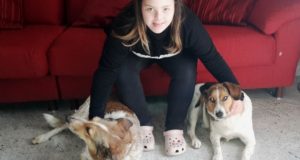 Sara Marinelli con i suoi cagnolini
