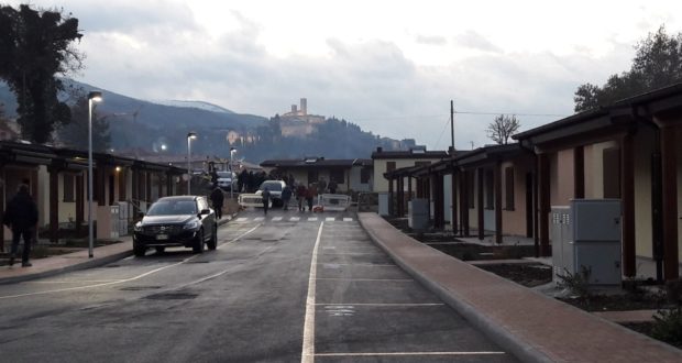 Il villaggio delle "Sae" al rione San Michele (foto di Fiorino Luciani)
