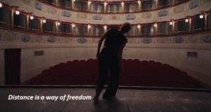 Un'immagine tratta dal video