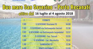 Il prospetto orario del bus per il mare