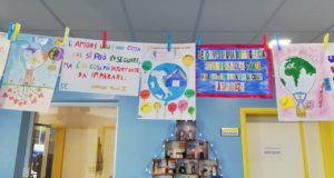 Alcuni dei lavori fatti dai bambini per "Aforismi di Umanità"