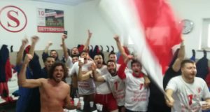 Squadra in festa negli spogliatoi