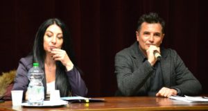 L'autrice Manuela Taffi e l'avvocato Mauro Riccioni