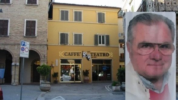Luigi Cipolletta e lo storico Caffè del teatro