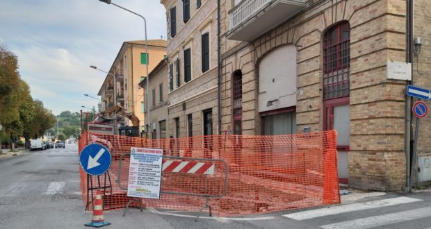 Il cantiere avviato in viale Mazzini