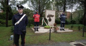 Cerimonia al monumento in ricordo dei caduti delle Missioni internazionali di pace