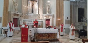 Il cardinal Menichelli presiede la messa alla Madonna dei Lumi