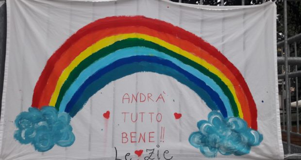 Il bell'arcobaleno all'ingresso del "Nido"