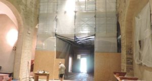 L'interno della chiesa