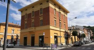 Lo storico palazzo di viale Matteotti