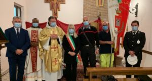 Autorità locali con il nuovo Ministro dei frati minori delle Marche, padre Giampieri