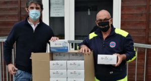 La consegna delle mascherine alla Protezione civile