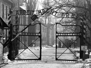 Il cancello di Auschwitz
