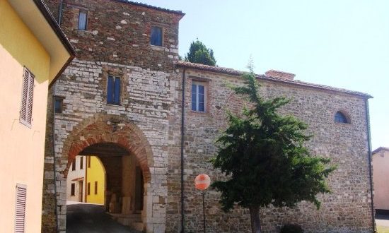La chiesa di San Giorgio a Isola