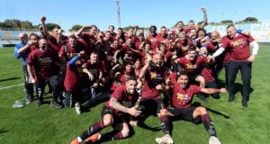 La festa in campo della Salernitana