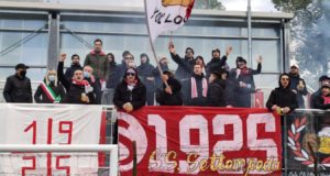 I boys della Settempeda nella tribuna scoperta dello stadio inaugurata oggi da sindaco e assessore allo Sport
