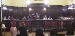 Una seduta del Consiglio comunale