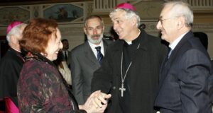 Frida, Elio e Riccardo Di Segni con il cardinal Menichelli