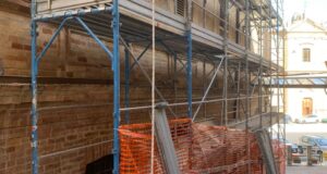 Il cantiere del palazzo comunale