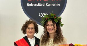 Giulia Feliziani con la professoressa Gabbianelli