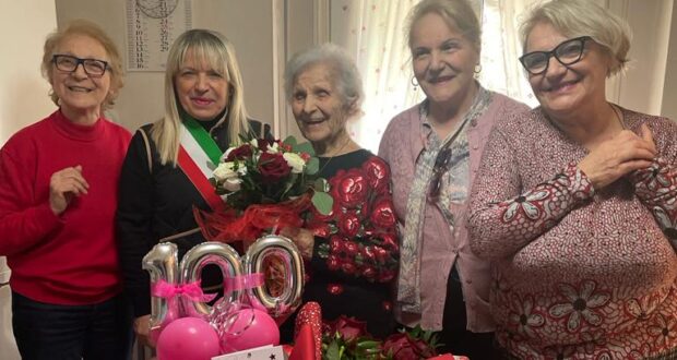 Maria Acero festeggiata anche dal sindaco Rosa Piermattei