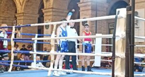 Atleti sul ring in piazza