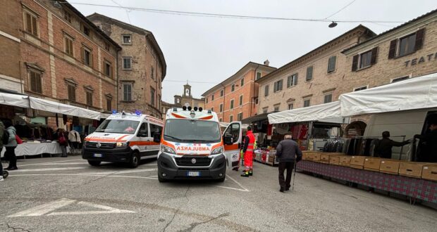 Malore al mercato: i soccorsi