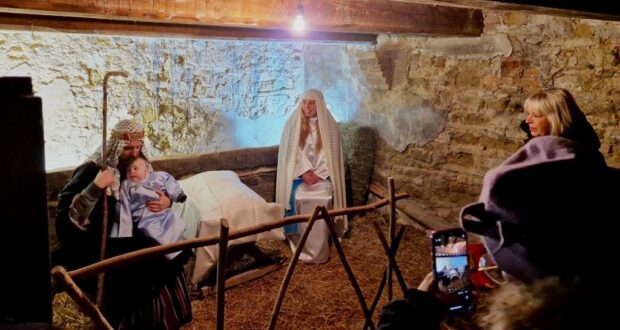 la scena della Natività a Colleluce