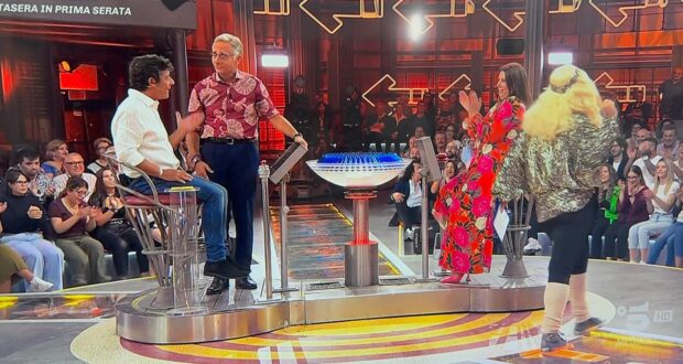 Un momento della trasmissione con Lucia Branchesi