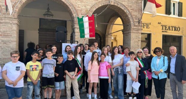 Foto di gruppo per la Festa della Repubblica